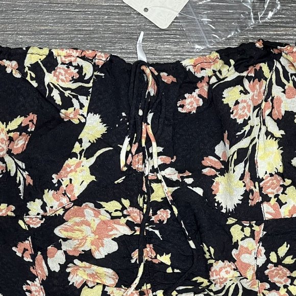 NWT $98 Free People Hilary Printed Top Size Small Black Combo Smocked Blouse S - Picture 10 of 16
